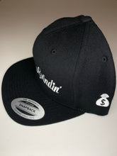 Load image into Gallery viewer, Everyday Grindin’ Snapback (Black)
